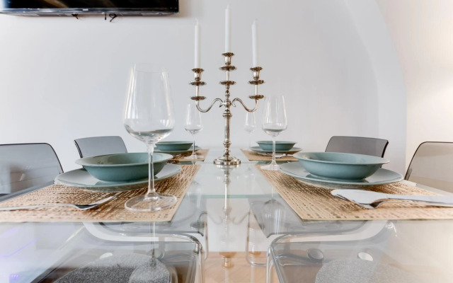 Charles Bridge Royal Apartment - Castle District