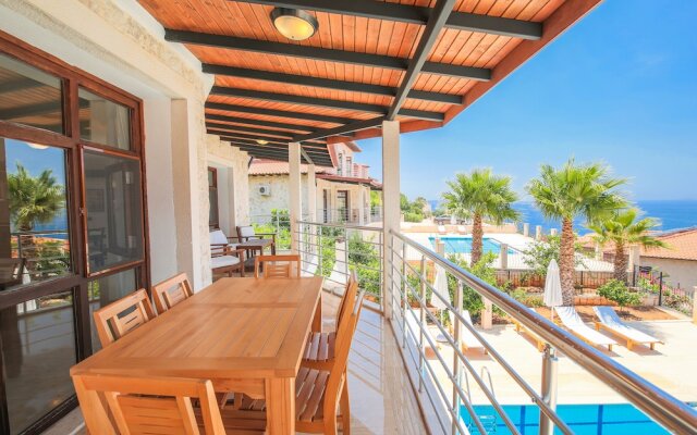 Villa Sahin 2 Triplex