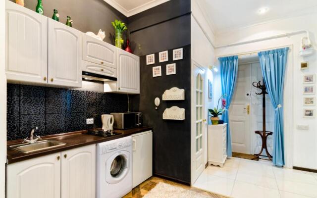 Stylish Studio near Rynok square