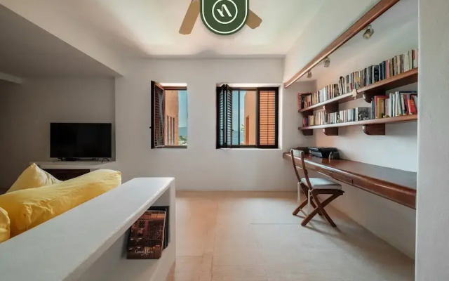 Punta Ixtapa PH6 in Guerrero