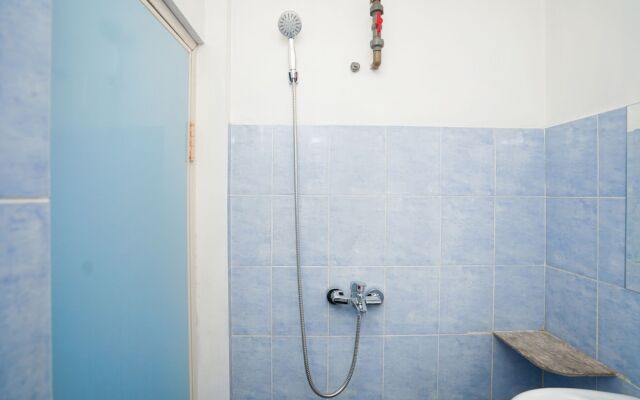 OYO 1624 Panjang Jiwo Residence