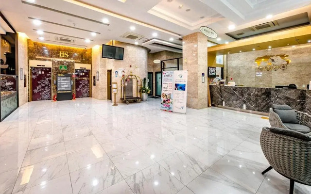 HS Tourist Hotel