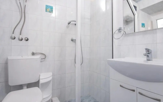 Amazing Home in Racisce With Wifi and 1 Bedrooms