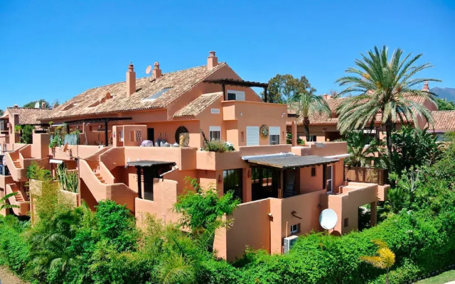 OleHolidays Jardines de Marbella Club