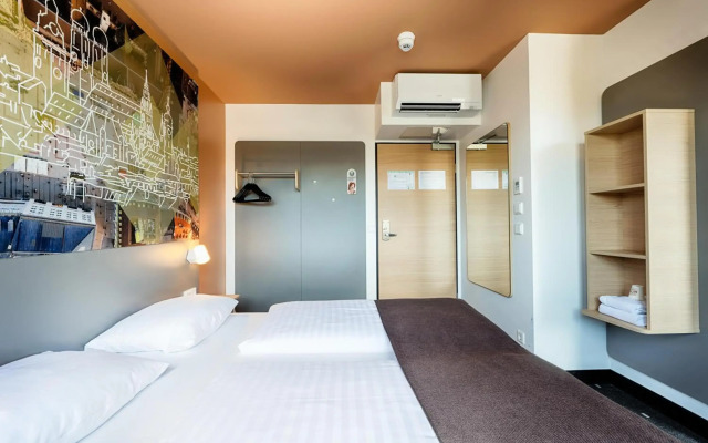 Holiday Inn Berlin Airport - Conference Centre by IHG