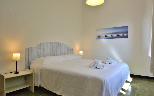 Apartment La Fiore 1 With Pool