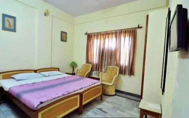 Hotel Teerth Palace