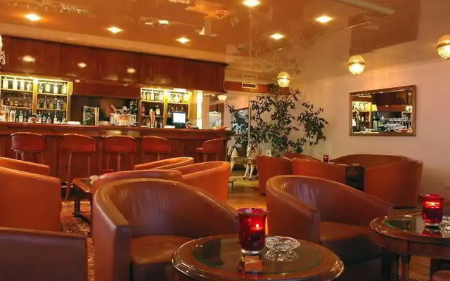 Eden Roc