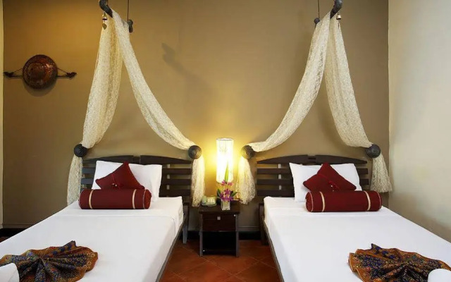 Brook Resort & Villa