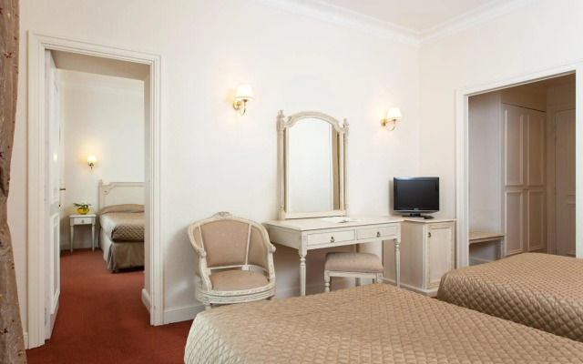 Grand Hotel Moderne