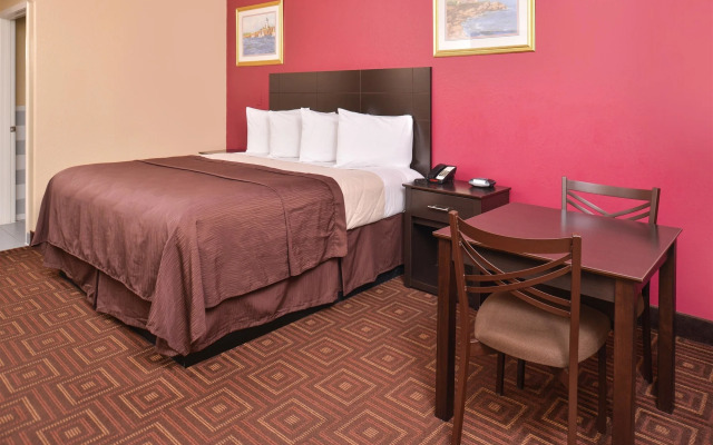 Americas Best Value Inn Baytown