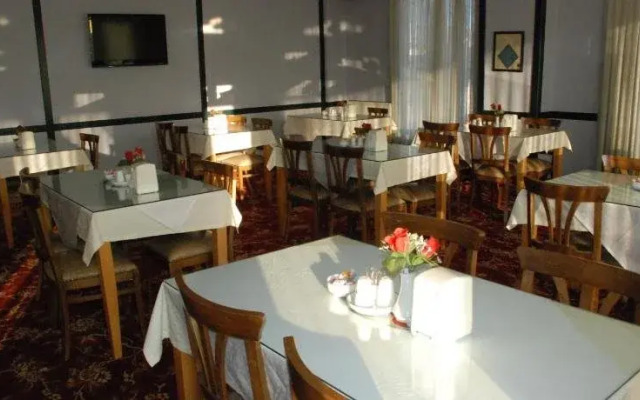 Amiller Hotel