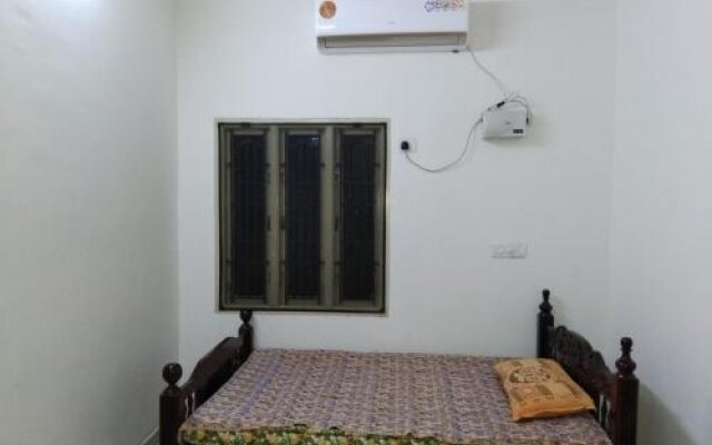 Charu's Guest House