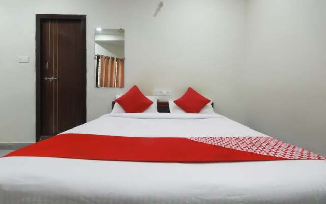 Hotel Cm Residency by OYO Rooms