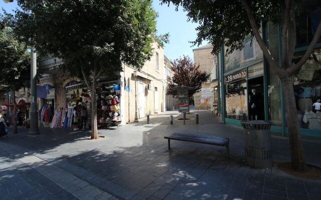 Gabriel Apartments - Stylish Suites - King George ST