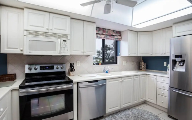 Nita's Sea Isles Condo