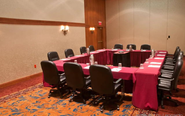 Crowne Plaza: Philadelphia - King of Prussia by IHG