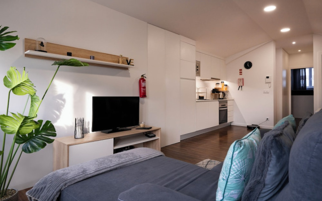 Snuggly Corner by Trip2Portugal