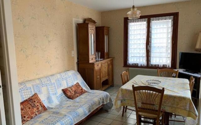 Appartement Mont-Dore, 2 pièces, 4 personnes - FR-1-415-31