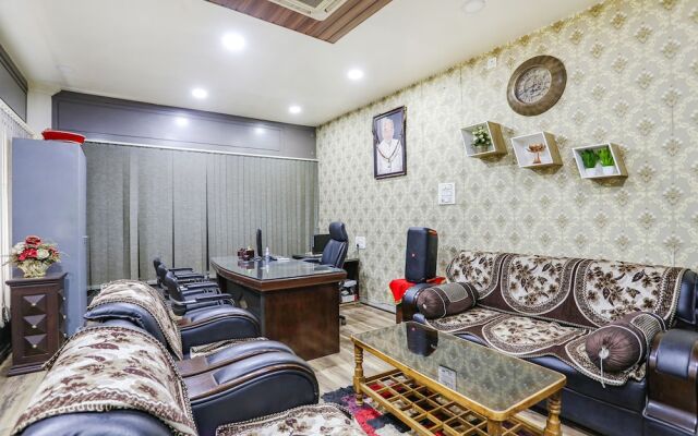 Fabexpress Balaji Palace