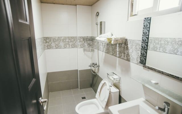 Hualien Ghouse