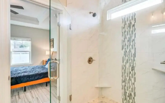 Tropic Like It's Hot