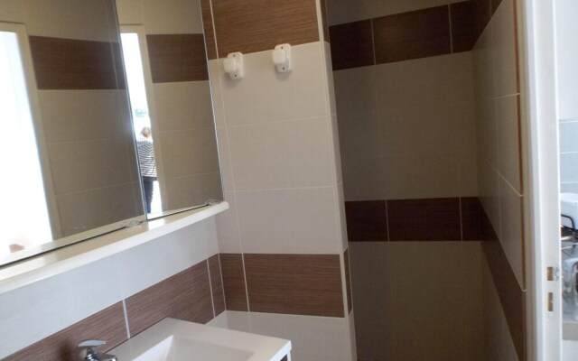 House With 3 Bedrooms in Blaye, With Enclosed Garden and Wifi