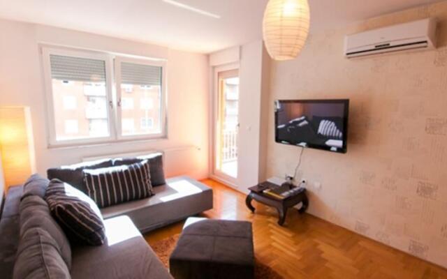 Apartment Lenilu