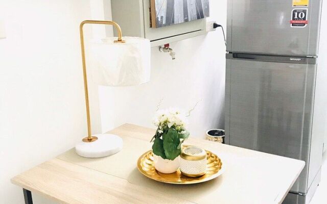 Bangkok Pearl Ekkamai