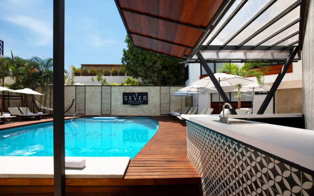 Seven Boutique Apartments Cancún