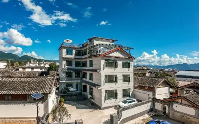 Kuanglu Snow Mountain Scenic Homestay