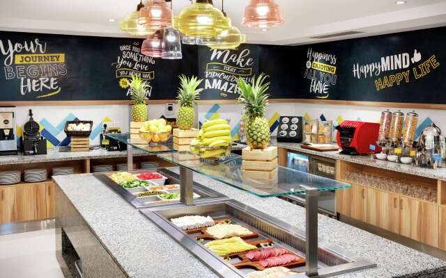 Hampton by Hilton Dubai Al Barsha