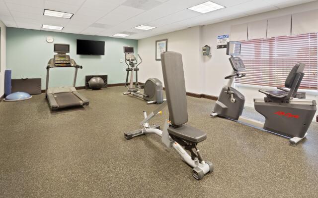 Holiday Inn Express Hotel & Suites Largo-Clearwater by IHG
