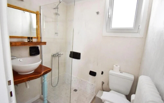 Penthouse Nea Smirni