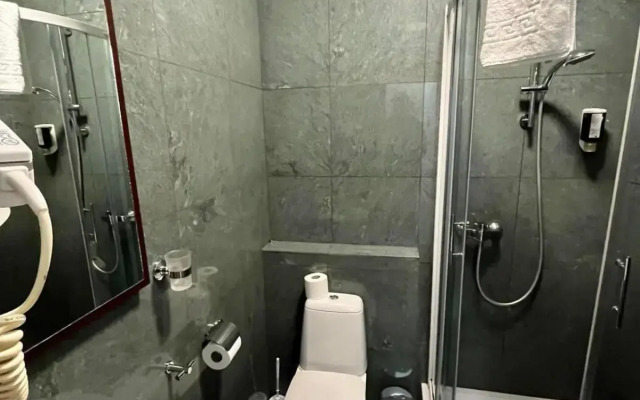 Tianis Apartments