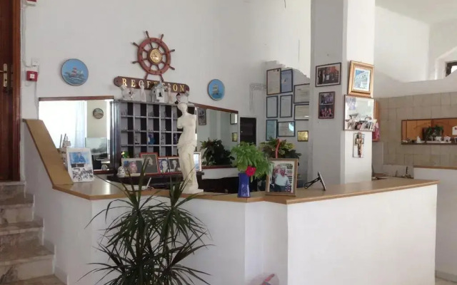 Meltemi Hotel