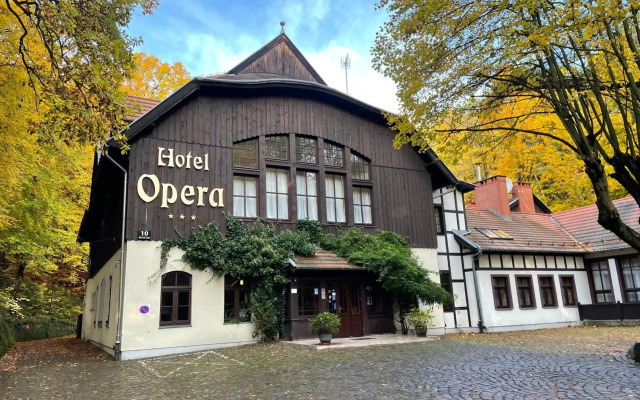 Hotel Opera