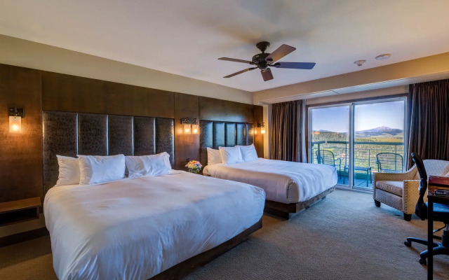 The Peaks Resort and Spa