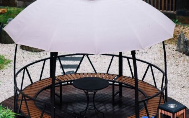 Vanfeel Hotel(Dongguan Machong Huayang Lake Branch)