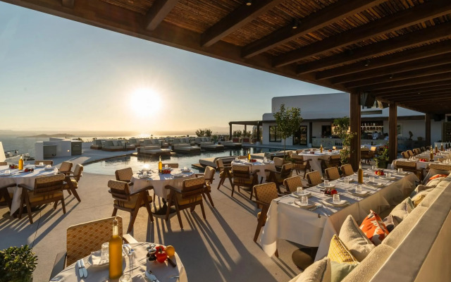 Elysium Hotel 