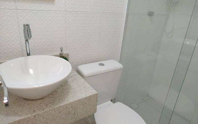 Apto Estiloso 150m PRAIA Esq Av Brasil