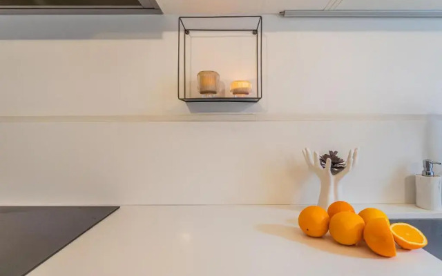 Rovelli 41 by Rent all Como