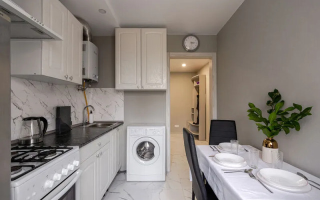 Да апарт на ул. Ивана Черных, д. 15Б