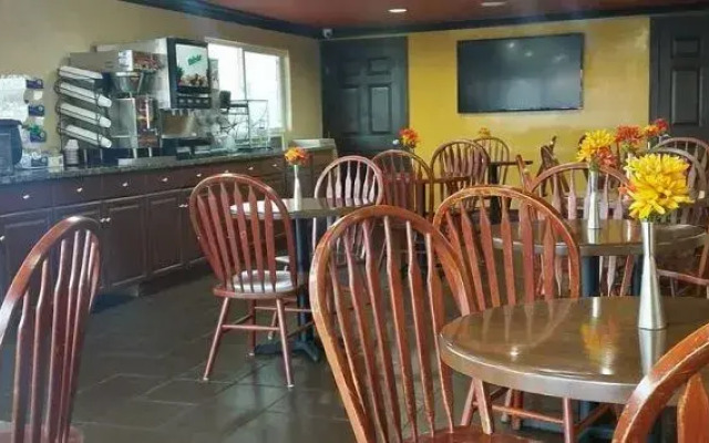 Discovery Inn Ukiah