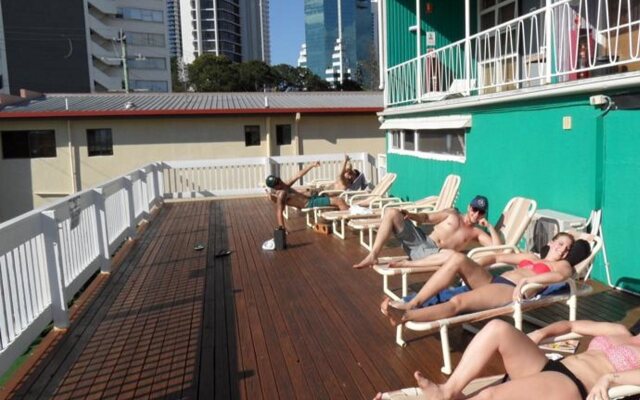 Backpackers In Paradise Resort - Hostel