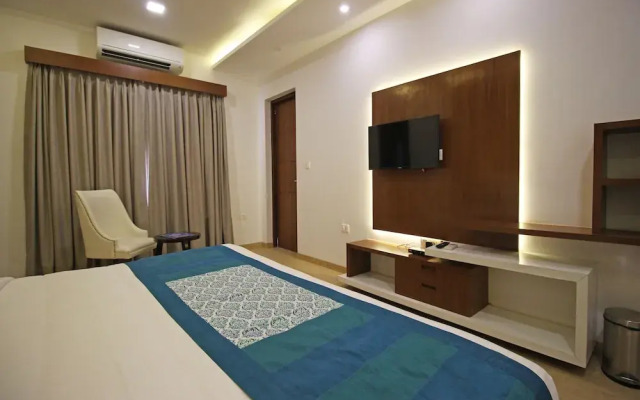 OYO 6135 The Motif