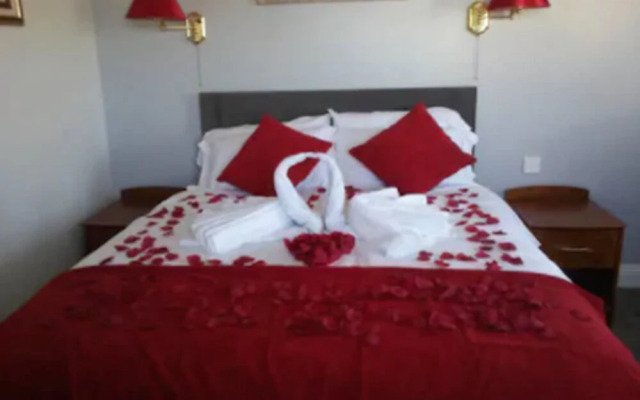 Kilkee Bay Hotel