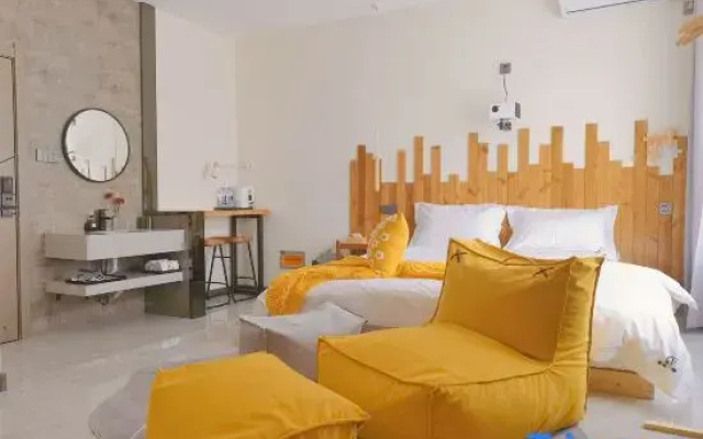 Yiyu Homestay (Zhangye Wetland Park)