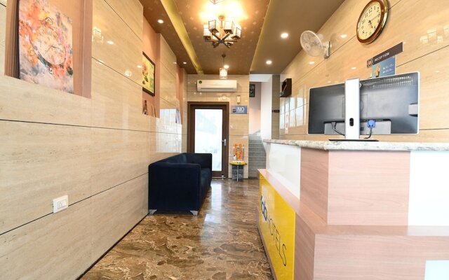 Hotel 7th Crossing by FabHotel