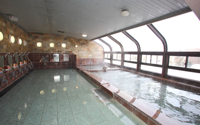 Okutone Onsen Hotel Sunbird